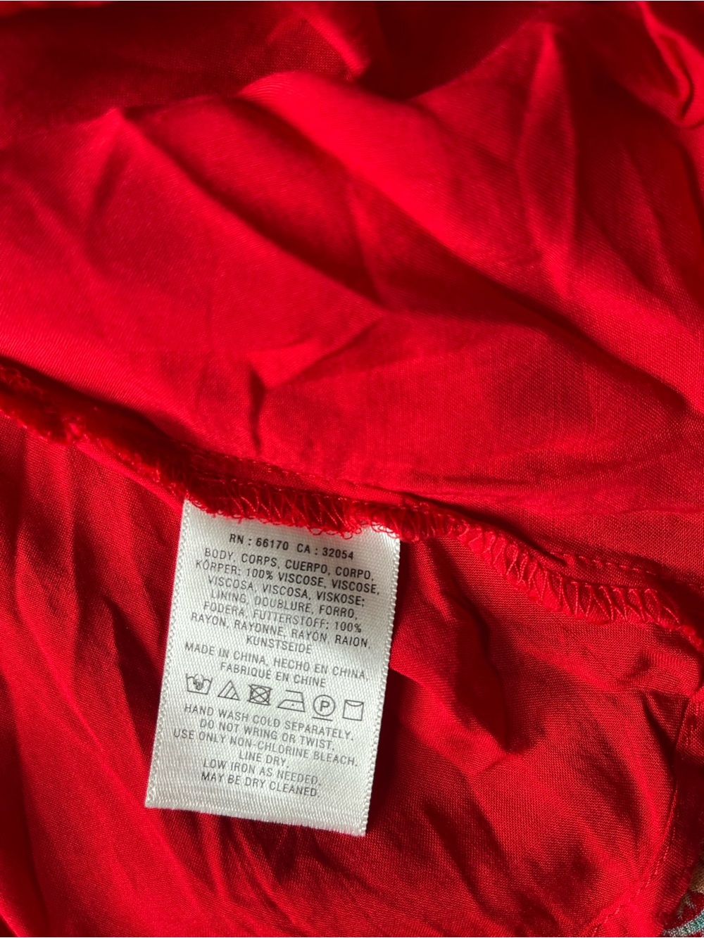 Anthropologie Maeve Rosalia red floral faux wrap ruffle v neck dress . Size 0P - Picture 9 of 14